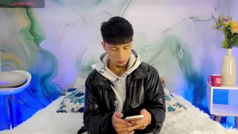 Snapshot of novoa_prime chatting on 03-03-26, 03:23 Stev online show from 03-03-26, 03:23