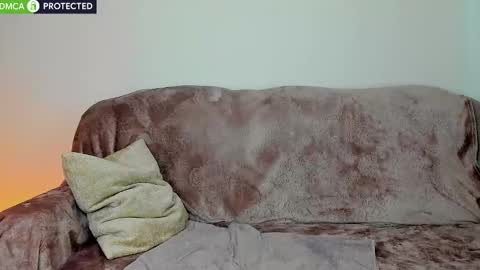 Snapshot of now_elly chatting on 02-26-25, 09:21 Nowelly online show from 02-26-25, 09:21