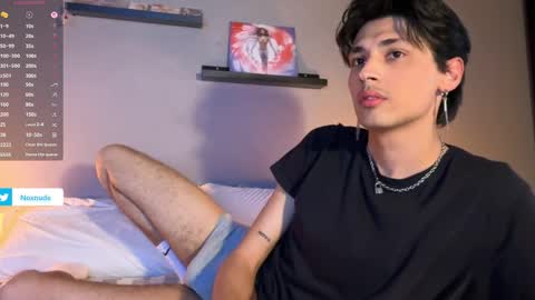 Snapshot of noxnude chatting on 05-18-26, 09:42 noxnude online show from 05-18-26, 09:42