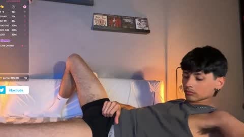 Snapshot of noxnude chatting on 06-02-26, 10:12 noxnude online show from 06-02-26, 10:12