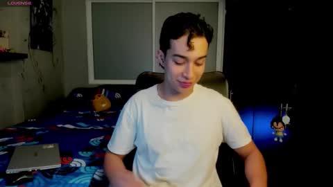 Snapshot of noxx_stark chatting on 02-16-26, 12:07 Noxx online show from 02-16-26, 12:07