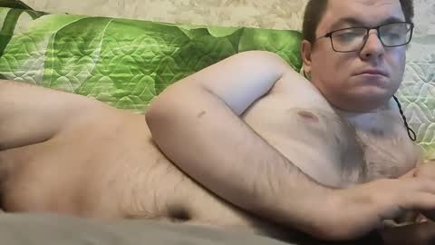 Snapshot of nsexual chatting on 01-08-25, 08:06 Alistair online show from 01-08-25, 08:06