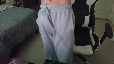 Snapshot of nsfwlogan50 chatting on 05-28-26, 04:26 nsfwlogan50 online show from 05-28-26, 04:26