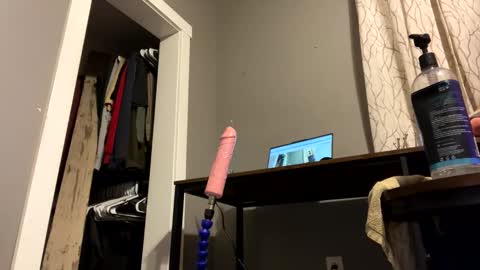 Snapshot of nsy57528 chatting on 04-22-26, 12:24 nsy57528 online show from 04-22-26, 12:24