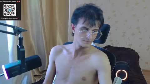 Nuar X online show from 03-24-26, 02:33