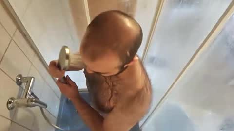 Snapshot of nudechiller chatting on 09-24-25, 02:53 Vinz... online show from 09-24-25, 02:53