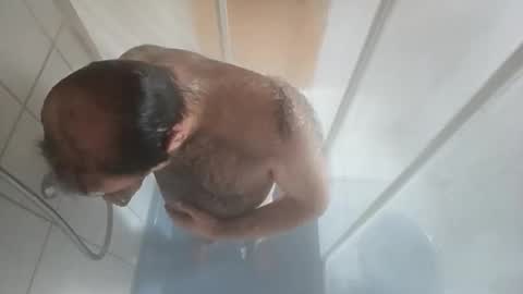 Snapshot of nudechiller chatting on 11-24-25, 12:16 Vinz... online show from 11-24-25, 12:16