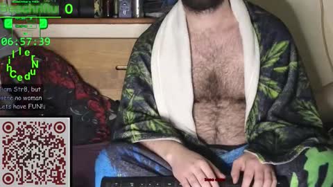 Snapshot of nudechiller chatting on 12-14-25, 05:57 Vinz... online show from 12-14-25, 05:57