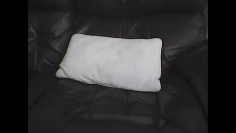 Snapshot of nudestud887 chatting on 02-22-25, 02:41 nudestud887 online show from 02-22-25, 02:41