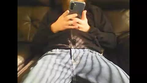 Snapshot of nudestud887 chatting on 02-23-25, 04:24 nudestud887 online show from 02-23-25, 04:24