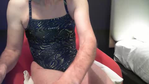 Nuisette007 online show from 02-16-26, 06:37