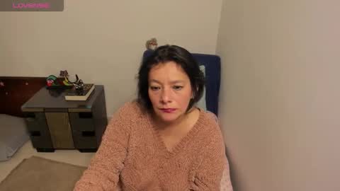 nuit_rose online show from 09-12-25, 02:22