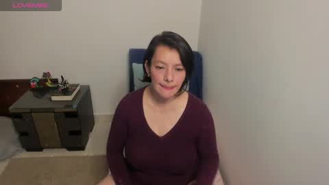 nuit_rose online show from 09-27-25, 02:05