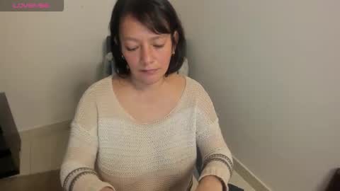 Snapshot of nuit_rose chatting on 02-19-26, 02:40 nuit_rose online show from 02-19-26, 02:40