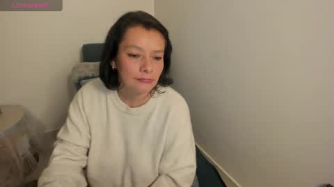 Snapshot of nuit_rose chatting on 03-09-26, 02:26 nuit_rose online show from 03-09-26, 02:26