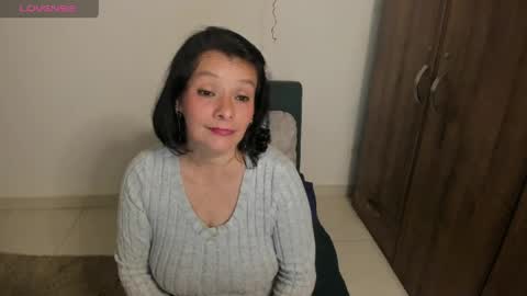 Snapshot of nuit_rose chatting on 04-04-26, 12:09 nuit_rose online show from 04-04-26, 12:09