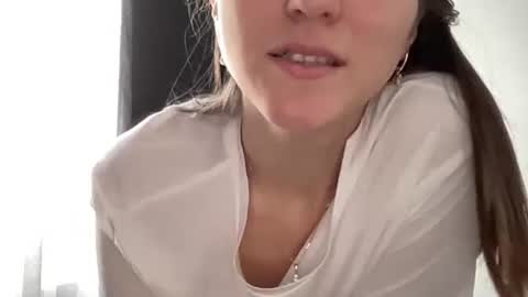 Ema online show from 12-20-25, 07:15