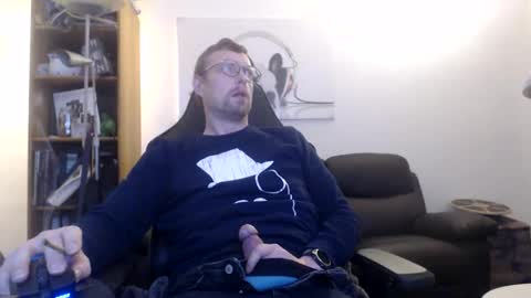 Snapshot of nursefan chatting on 11-17-25, 05:41 nursefan online show from 11-17-25, 05:41