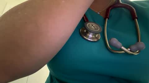 nursesugar online show from 05-03-26, 06:47