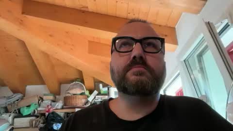 Nutelloso online show from 10-08-25, 08:01