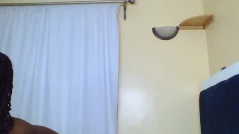 nutgal online show from 10-26-25, 06:25