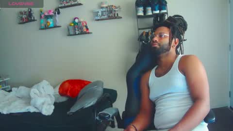 Snapshot of nuttyxmusk chatting on 06-19-26, 02:21 Check the links online show from 06-19-26, 02:21
