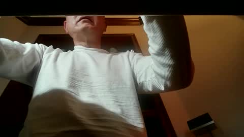 Snapshot of nv4444ny chatting on 03-23-26, 03:43 Showme online show from 03-23-26, 03:43