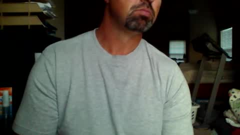 nvrenuff1979 online show from 09-25-25, 11:36