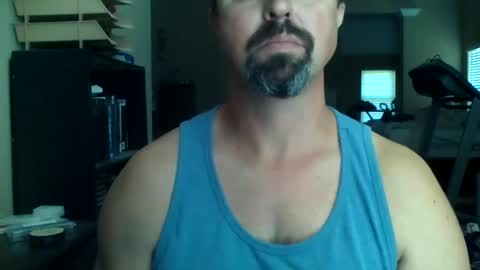 Snapshot of nvrenuff1979 chatting on 06-12-26, 02:38 nvrenuff1979 online show from 06-12-26, 02:38