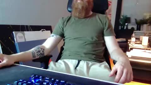 Snapshot of nxrthman chatting on 10-03-25, 10:07 nxrthman online show from 10-03-25, 10:07