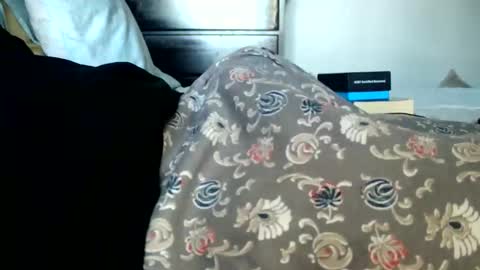 KN online show from 10-17-25, 04:53