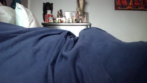 KN online show from 12-22-25, 11:46