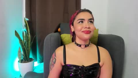 Nia online show from 10-06-25, 12:30