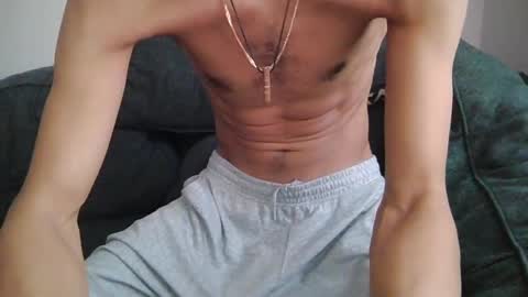 nycfwb online show from 10-19-25, 08:42