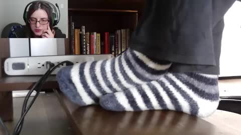 Nyctophilic online show from 02-13-26, 06:48