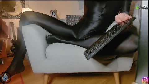 Nyl0nnickb0y online show from 09-28-25, 07:30