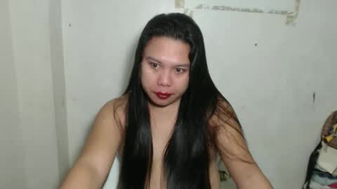 nylecummer online show from 11-06-25, 08:10