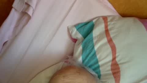 Snapshot of nymouf chatting on 03-10-25, 12:26 nymouf online show from 03-10-25, 12:26