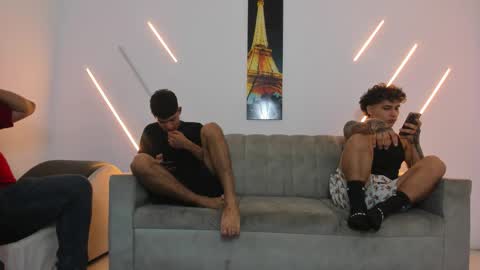 Snapshot of nympho_nathy_sophi chatting on 01-10-26, 01:35 nympho_nathy_sophi online show from 01-10-26, 01:35