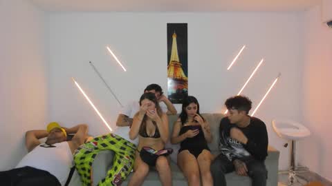 nympho_nathy_sophi online show from 02-14-26, 01:30