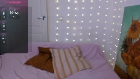 crystal   3 online show from 12-08-24, 11:19