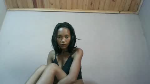 nympholinha online show from 02-25-25, 04:35