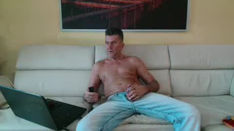 Snapshot of nymphomanboy chatting on 01-16-25, 07:28 Marc online show from 01-16-25, 07:28