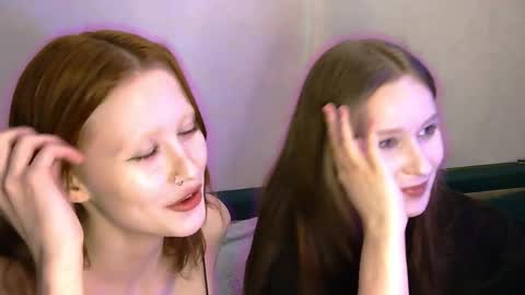 nyra_thira online show from 04-04-26, 06:38