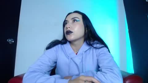 Snapshot of nyx1126 chatting on 02-06-25, 10:37 nyx1126 online show from 02-06-25, 10:37