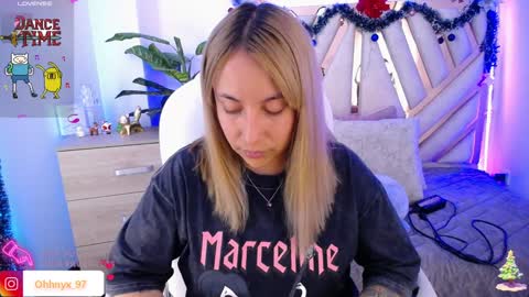 Alex   .    online show from 12-28-24, 04:08