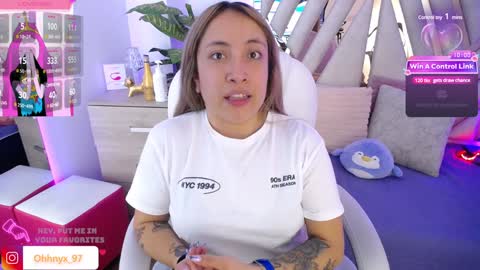 Alex   .    online show from 01-20-25, 08:29