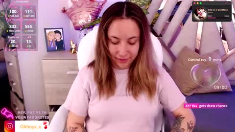 Alex   .    online show from 09-27-25, 09:20