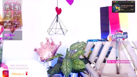 Alex   .    online show from 09-28-25, 09:25