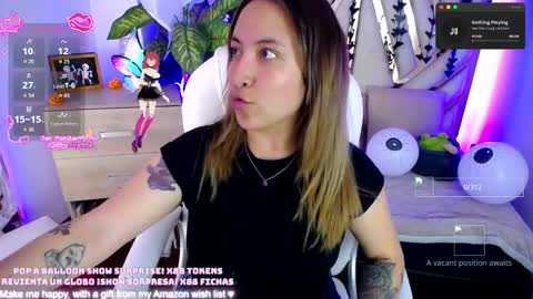 Alex   .    online show from 10-27-25, 09:52